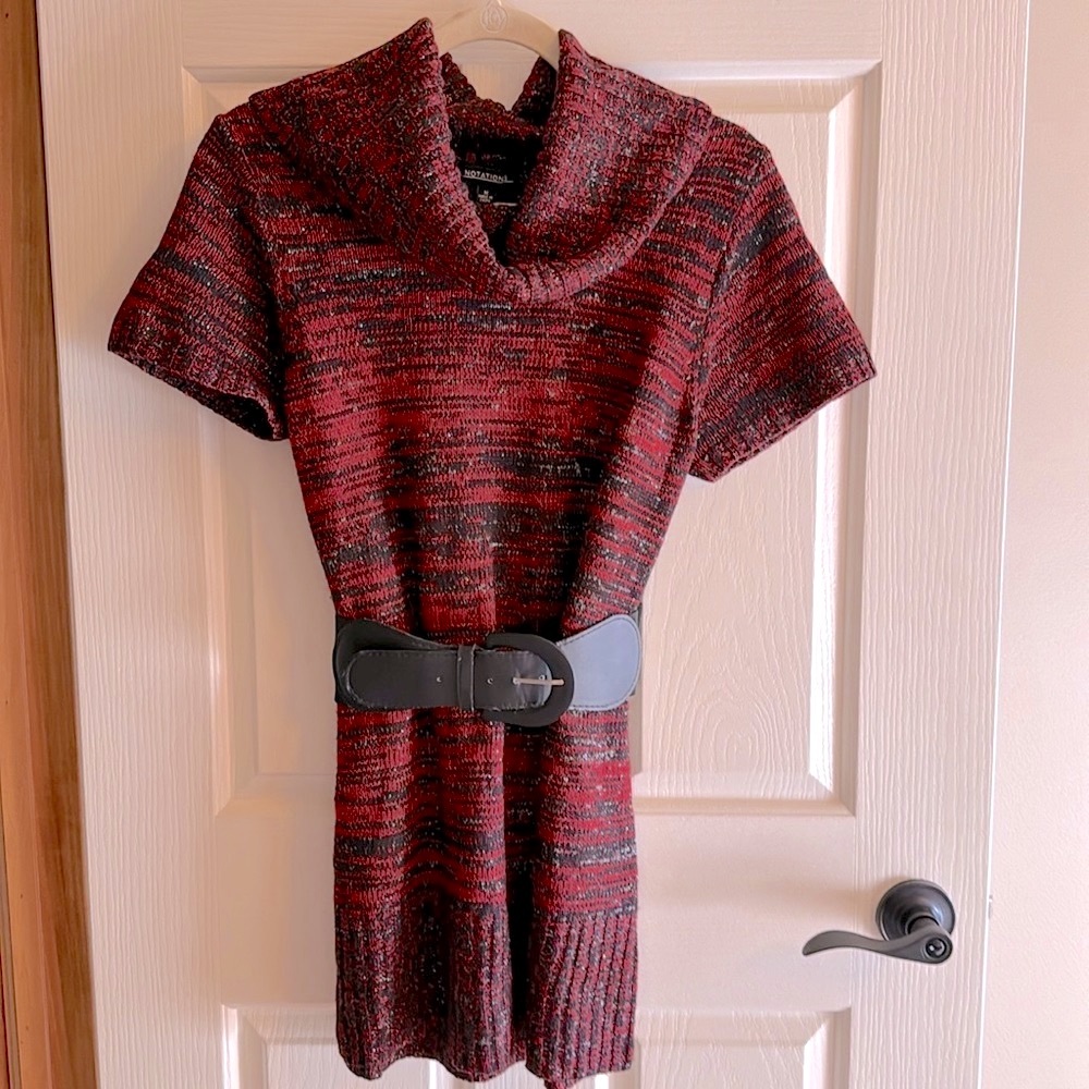 NOTATIONS, Size M, Red & Black Sweater, Looks great with Black Pants & Belt
